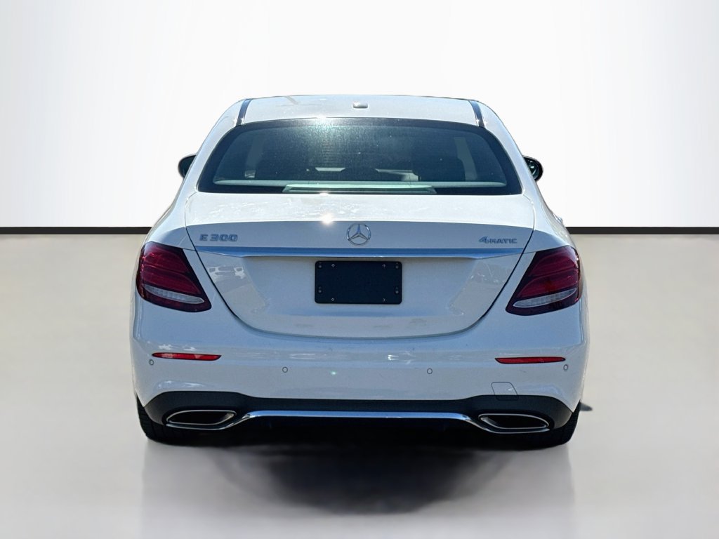 Used 2017 Mercedes-Benz E 300 4MATIC image 6
