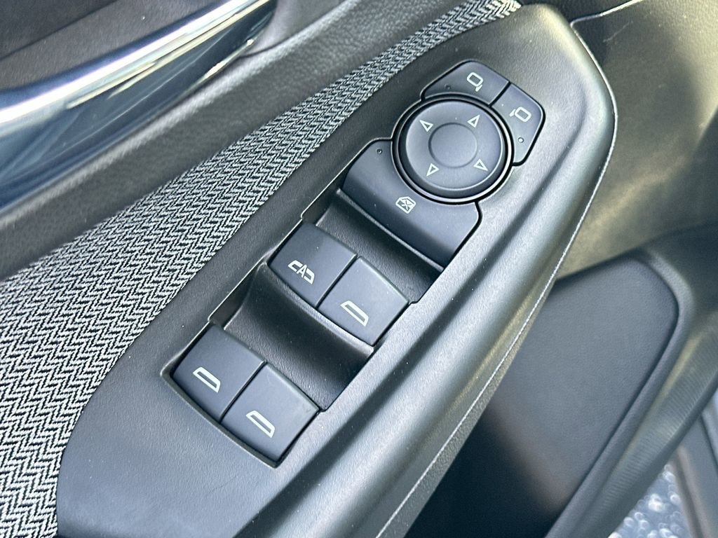 Used 2023 Chevrolet TrailBlazer LT FWD image 17