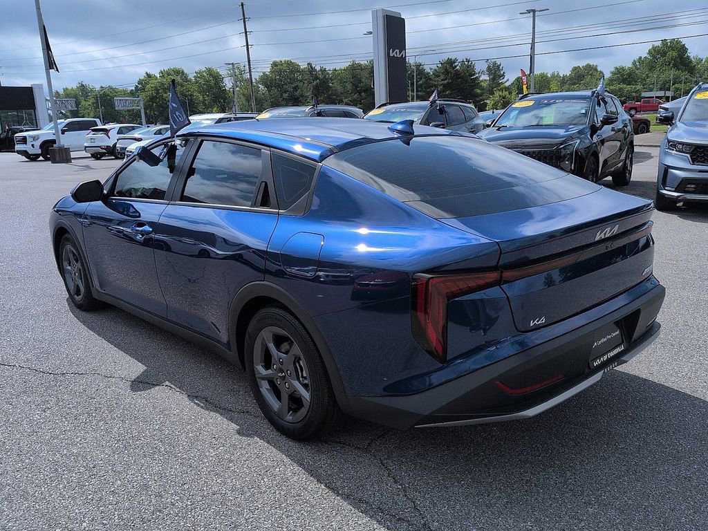 Used 2025 Kia K4 FWD image 5