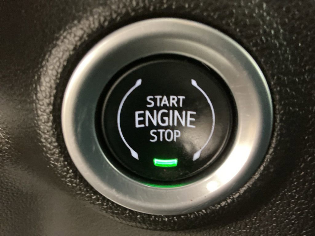 Used 2024 Chevrolet Silverado 2500 Custom w/ Custom Value Package image 22