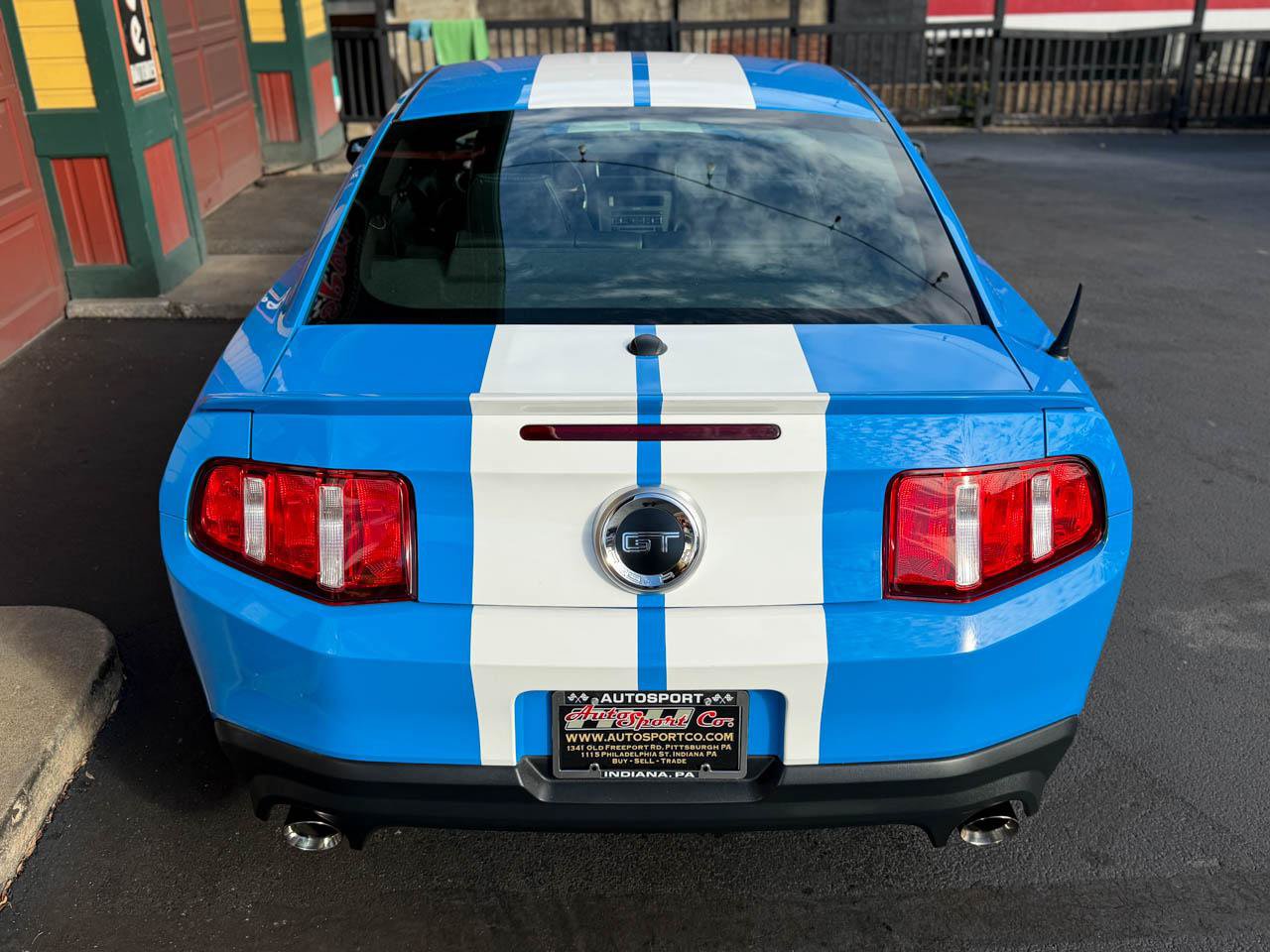 Used 2011 Ford Mustang GT Premium w/ 401A Rapid Spec Order Code RWD image 8