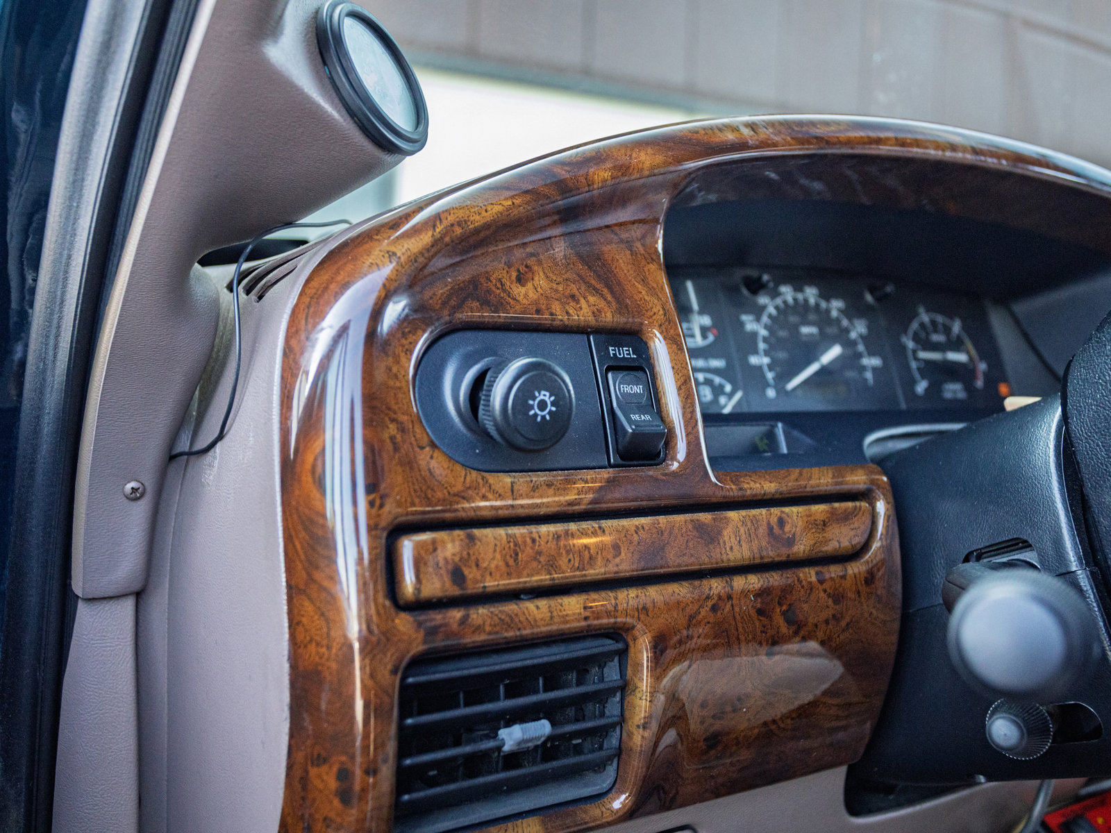 Used 1997 Ford F350 4x4 Crew Cab image 31