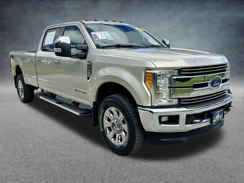 Used 2017 Ford F350 Lariat w/ Lariat Ultimate Package AWD/4WD image 3