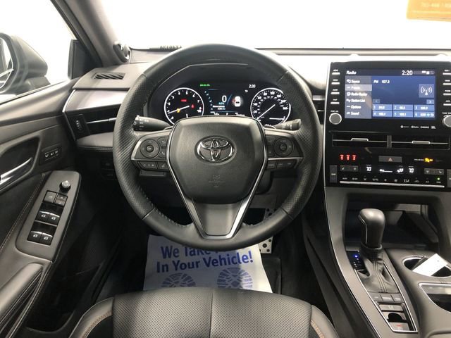 Used 2022 Toyota Avalon Touring w/ Advanced Safety Package image 15