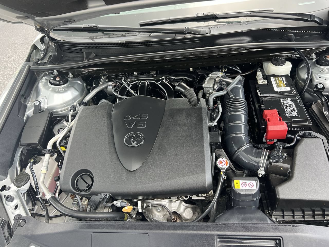 Used 2021 Toyota Camry XLE w/ Navigation Package FWD image 35