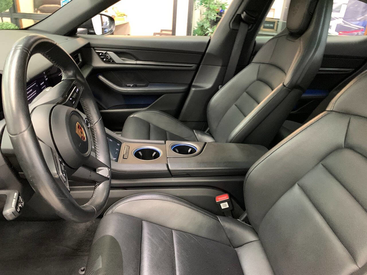 Used 2020 Porsche Taycan 4S w/ Premium Package AWD/4WD image 10