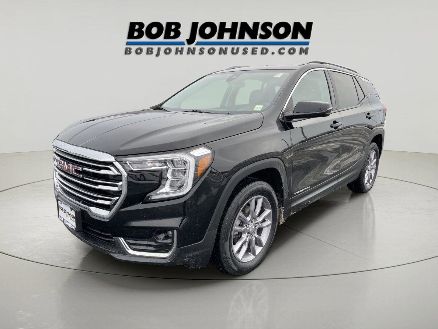 Used 2022 GMC Terrain SLT image 3