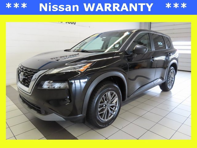 Used 2023 Nissan Rogue S image 1