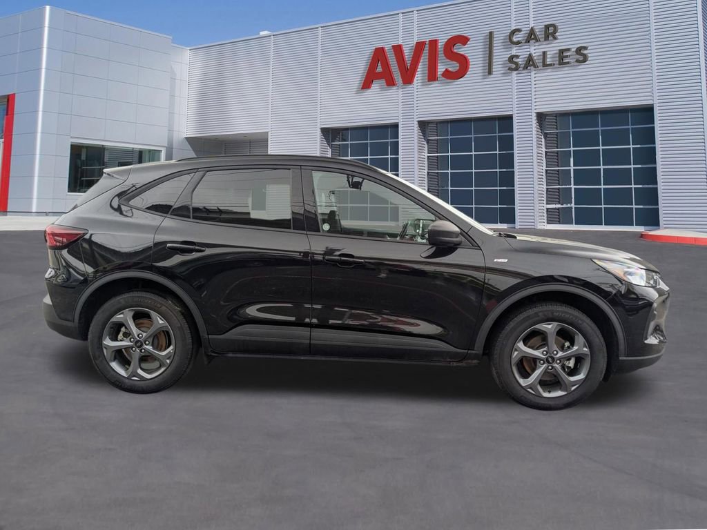 Used 2025 Ford Escape ST-Line AWD/4WD image 7
