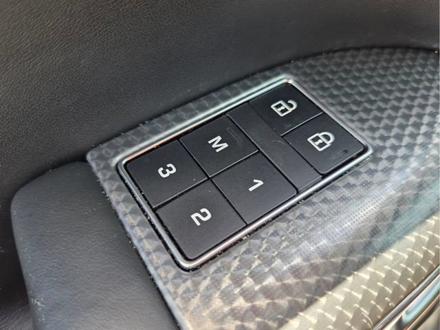 Used 2021 Land Rover Range Rover Sport HST AWD/4WD image 34
