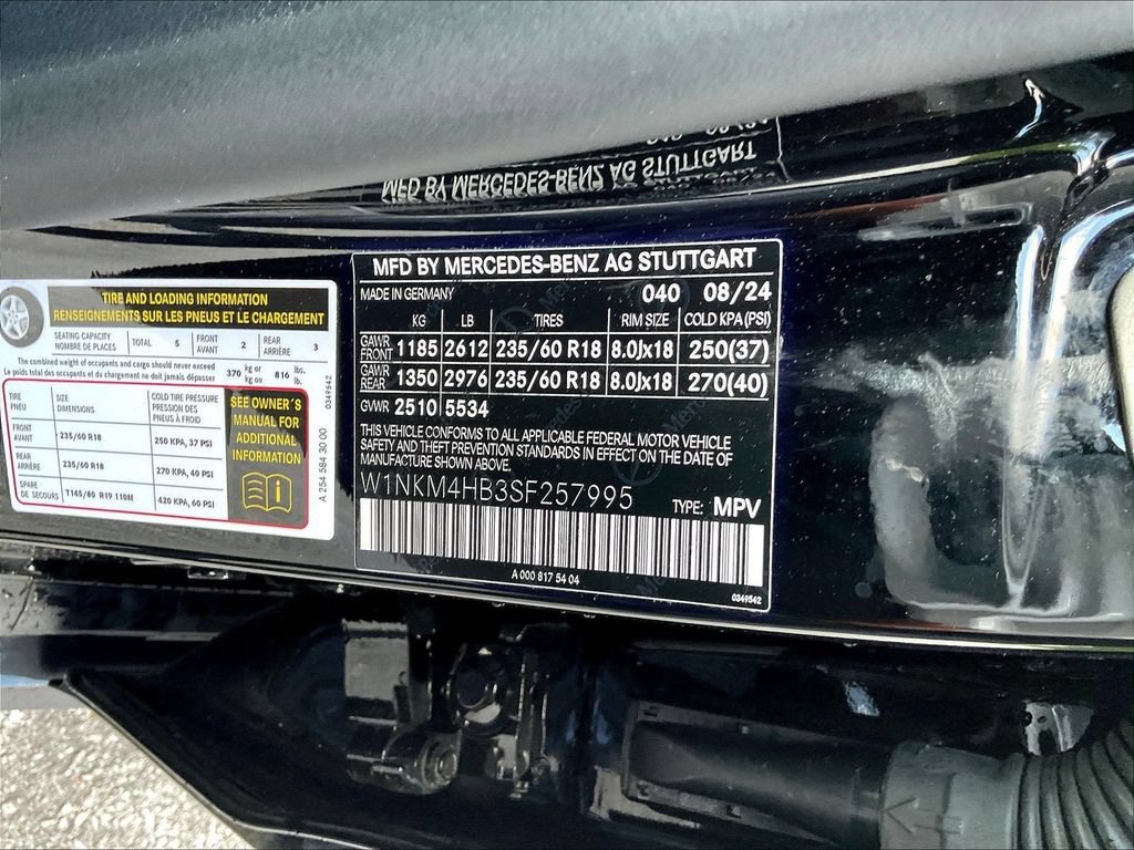 Certified 2025 Mercedes-Benz GLC 300 4MATIC image 6