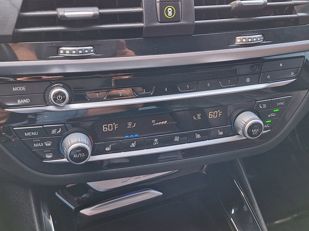 Used 2019 BMW X3 xDrive30i w/ Executive Package AWD/4WD image 21