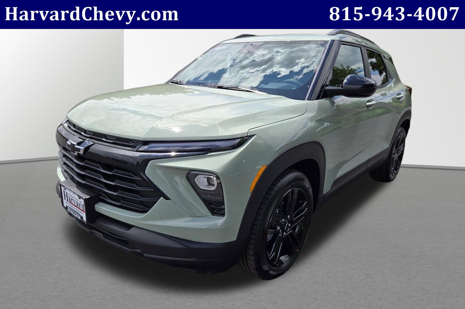 Used 2026 Chevrolet TrailBlazer LT w/ Convenience Package FWD image 2