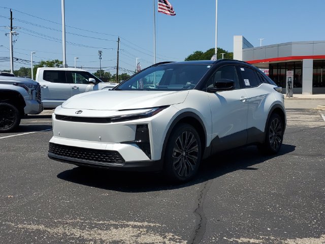 New 2026 Toyota C-HR AWD/4WD image 2