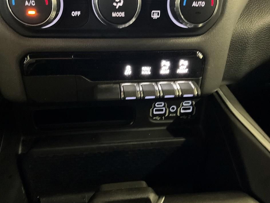 Used 2022 RAM 1500 Big Horn AWD/4WD image 21