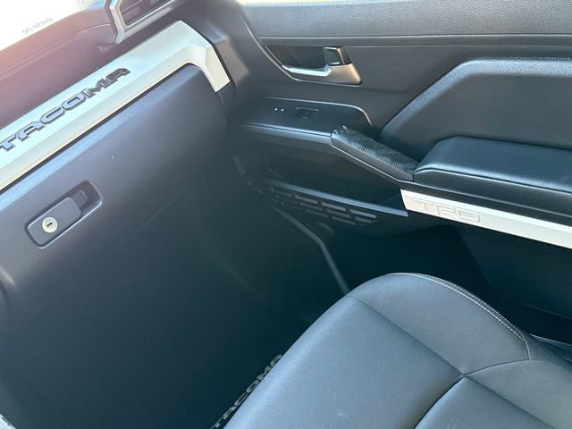 Used 2024 Toyota Tacoma TRD Sport image 17