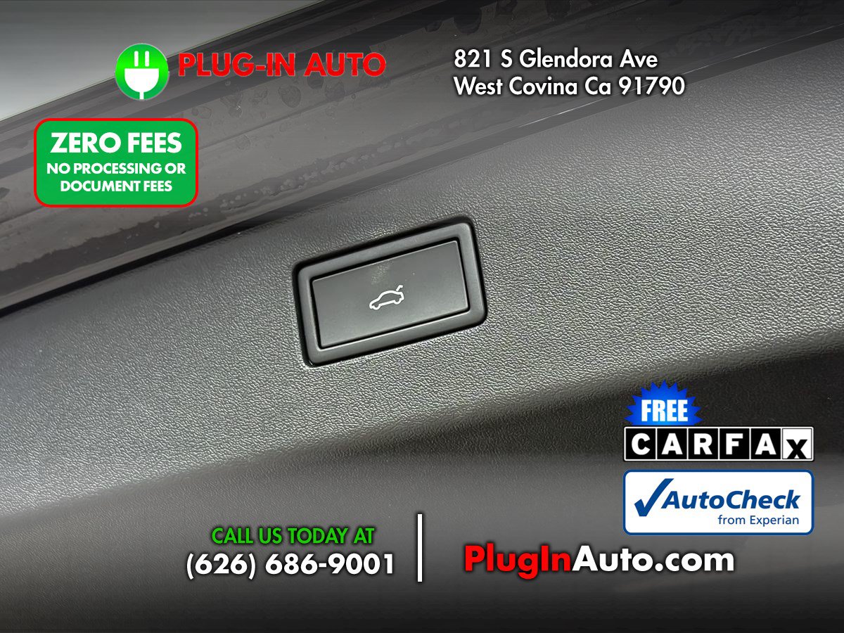Used 2026 Volkswagen Tiguan SEL R-Line AWD/4WD image 15