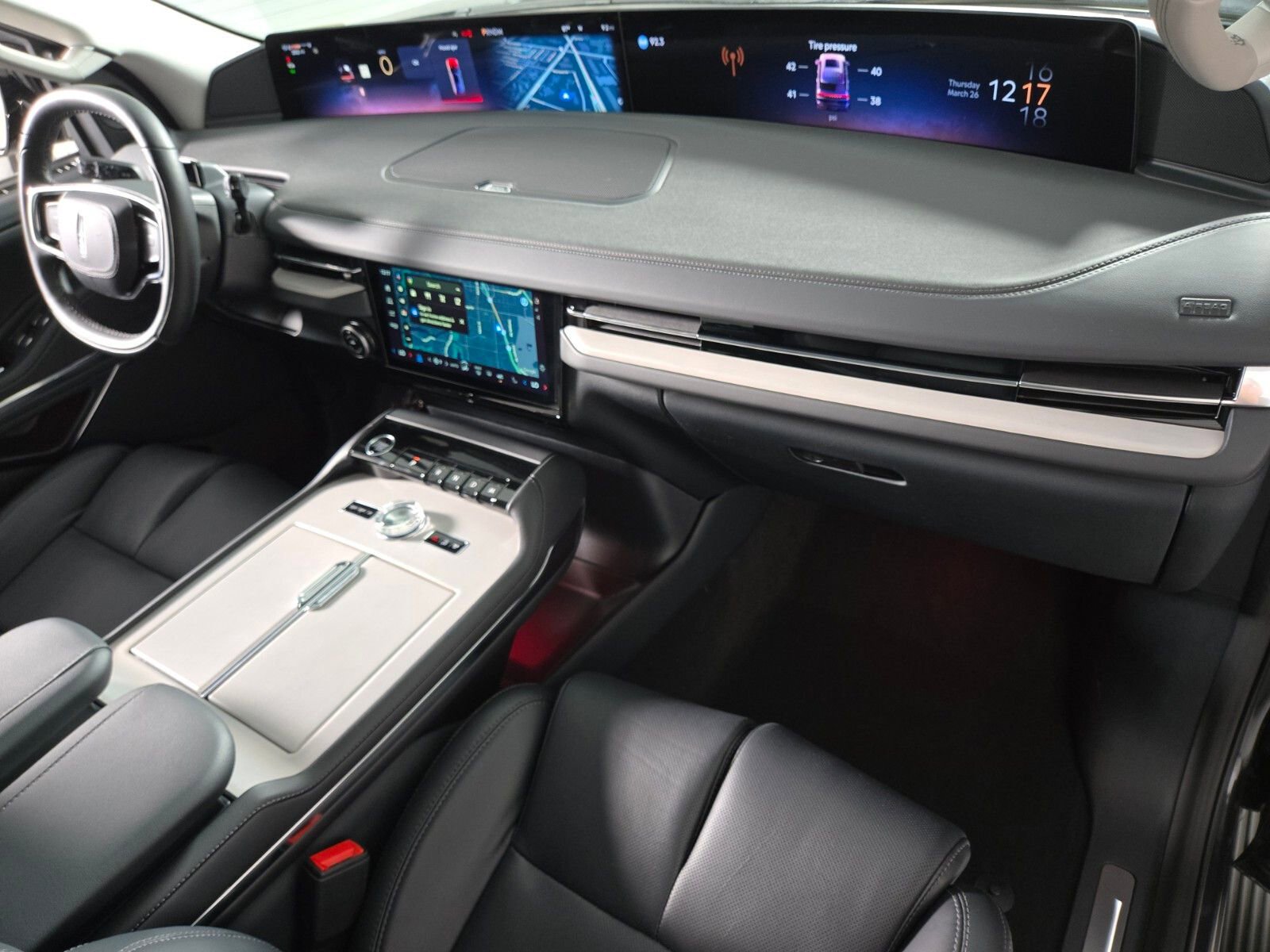 New 2026 Lincoln Navigator Premiere AWD/4WD image 21