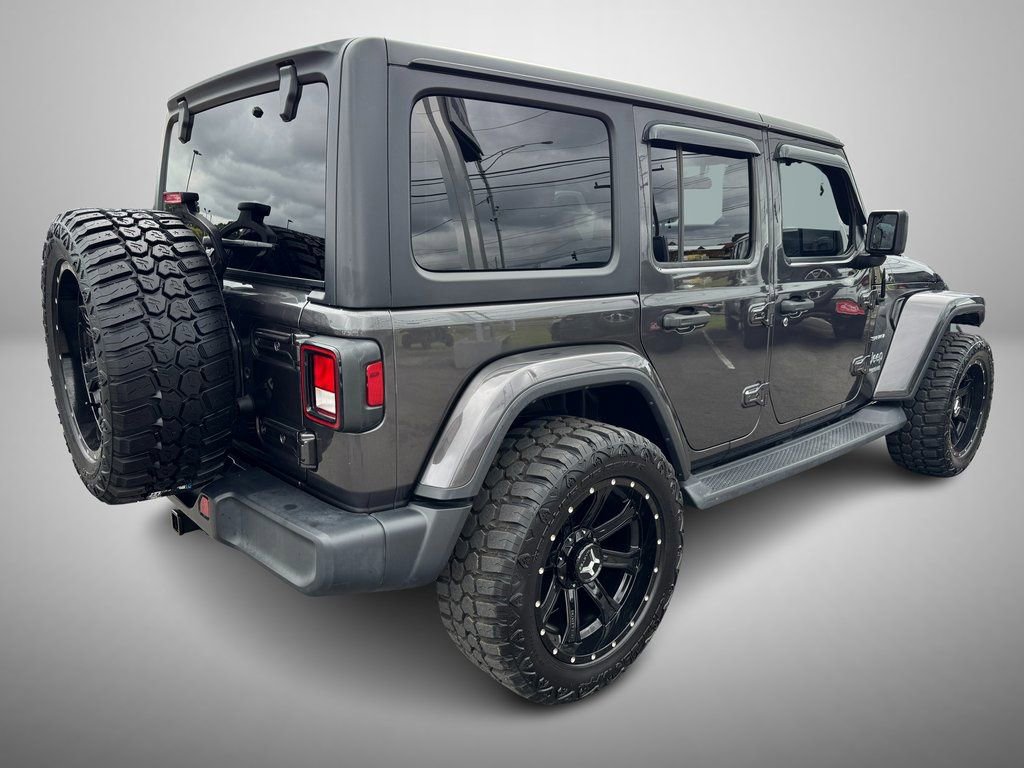 Used 2020 Jeep Wrangler Unlimited Sahara AWD/4WD image 3