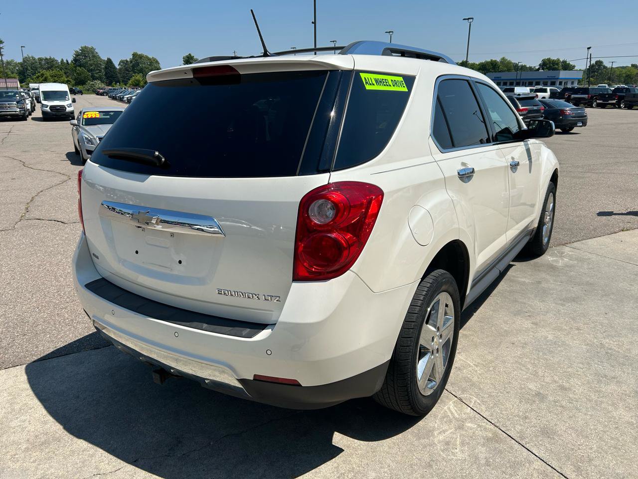 Used 2014 Chevrolet Equinox LTZ AWD/4WD image 5