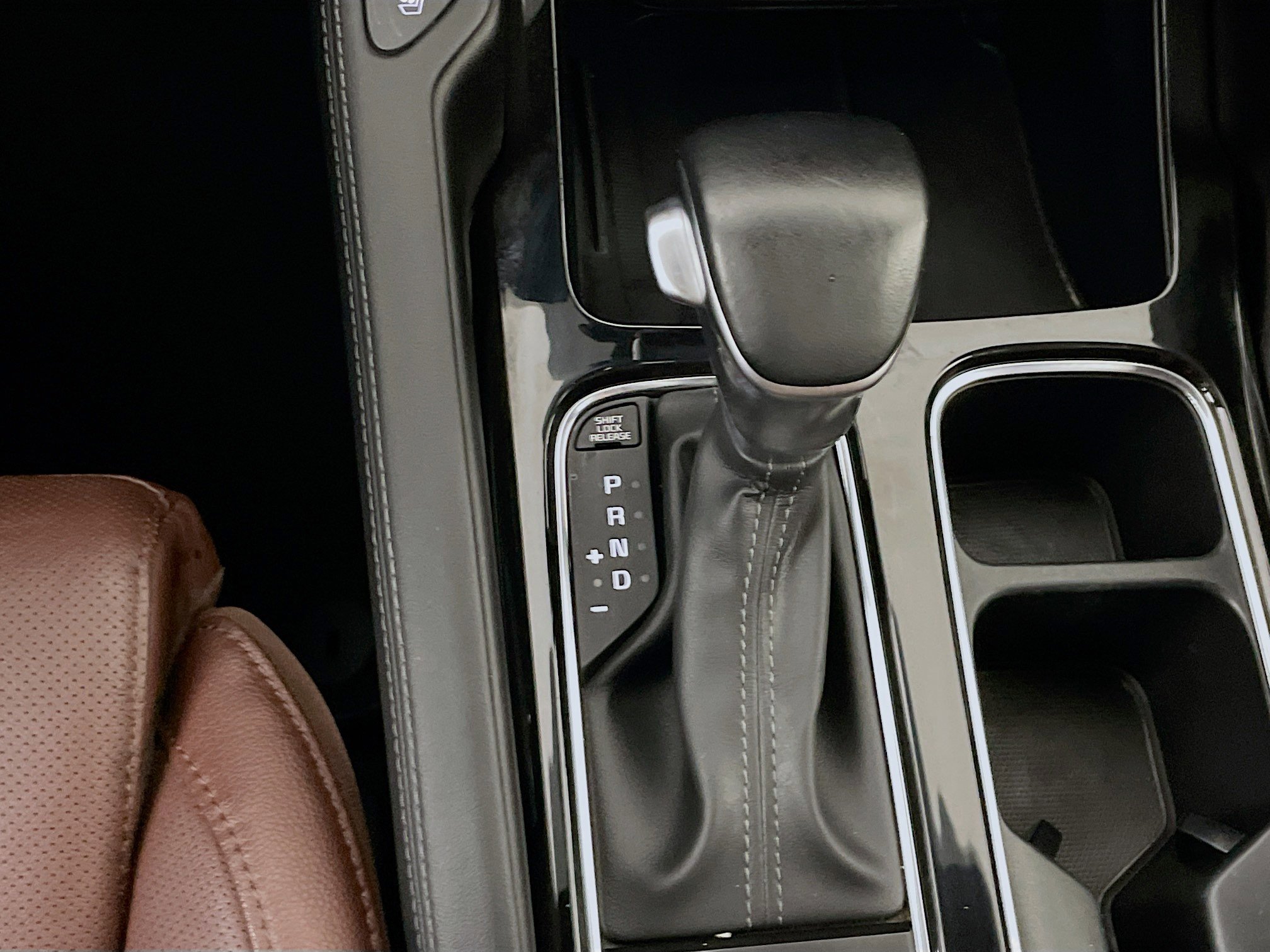 Used 2024 Kia Telluride SX image 25