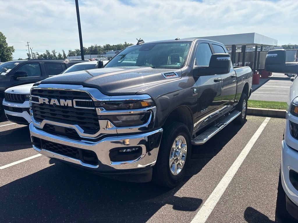 Used 2026 RAM 2500 Big Horn AWD/4WD image 4