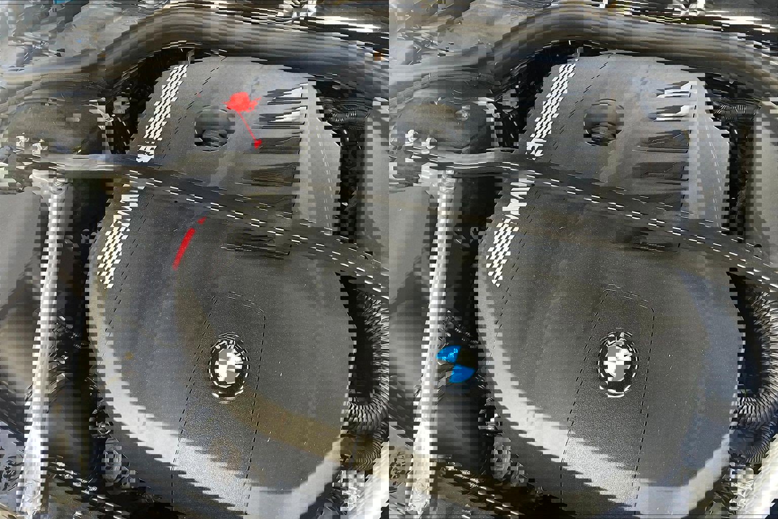 Used 2024 BMW 740i w/ Premium Package 2 image 36