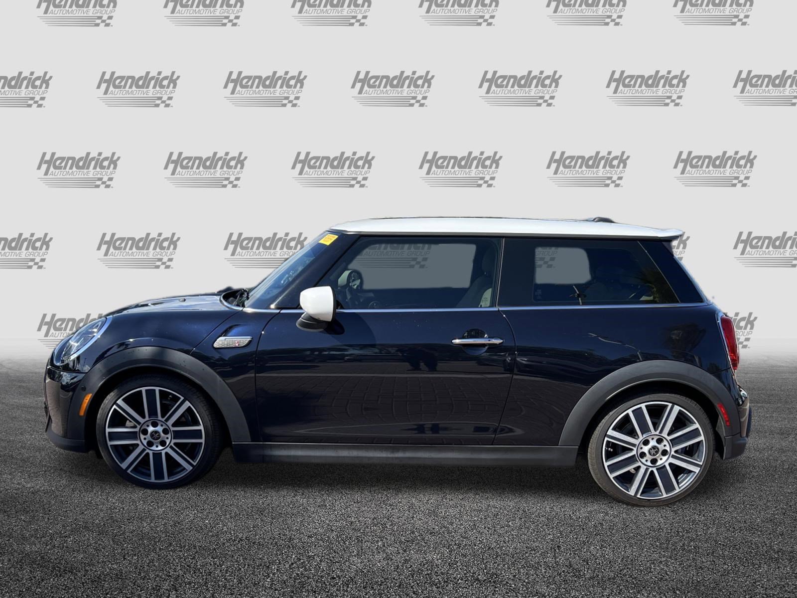 Used 2022 MINI Cooper S image 7
