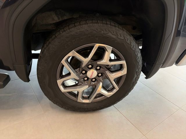 Used 2023 GMC Sierra 1500 SLT w/ SLT Premium Package image 42