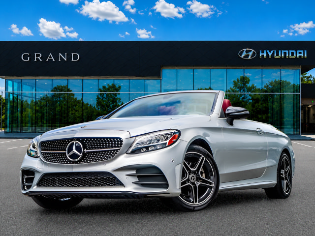 Used 2021 Mercedes-Benz C 300 4MATIC Cabriolet image 2