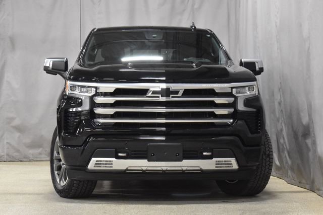 Used 2023 Chevrolet Silverado 1500 High Country w/ Technology Package image 4