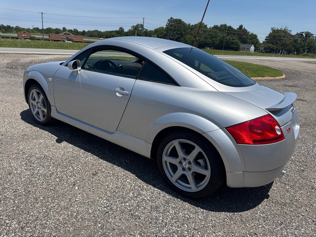 Used 2004 Audi TT 1.8T AWD/4WD image 7