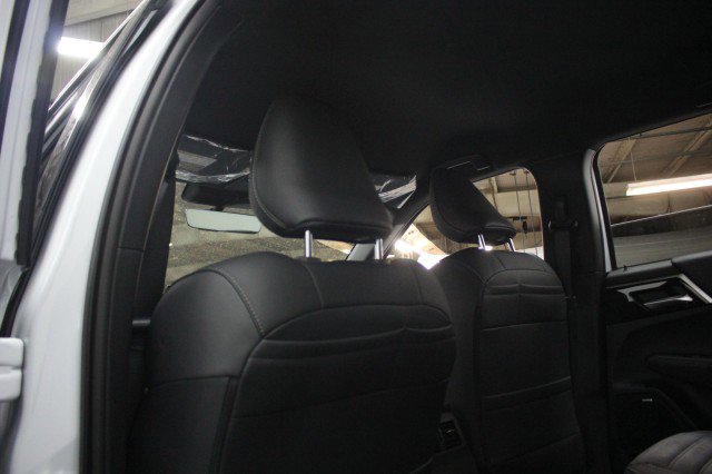 New 2026 Mitsubishi Outlander LE FWD image 23