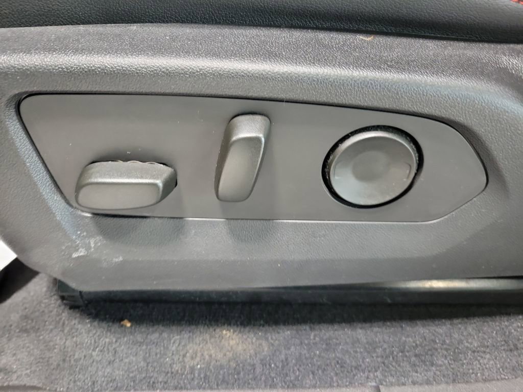 Used 2023 Chevrolet Colorado Z71 w/ Z71 Convenience Package 2 image 41