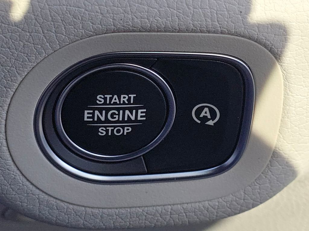 New 2026 Mercedes-Benz GLS 450 4MATIC image 38