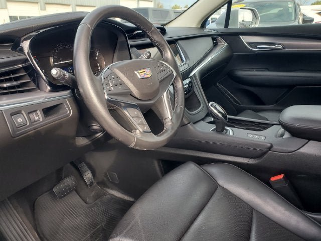 Used 2019 Cadillac XT5 Luxury AWD/4WD image 12