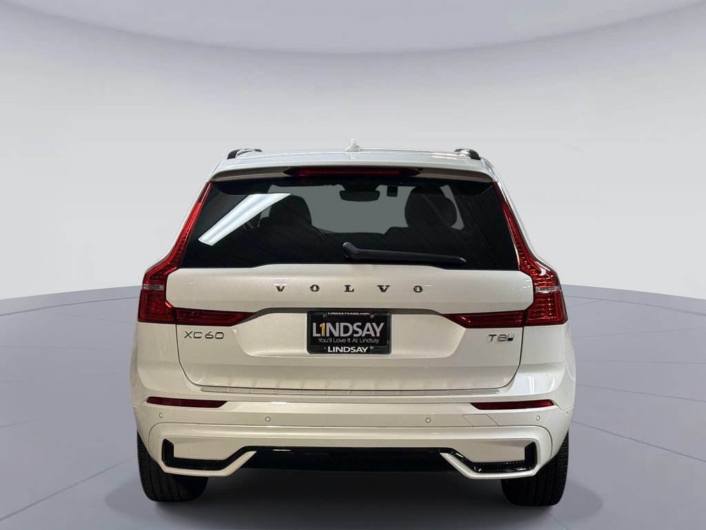 Used 2025 Volvo XC60 T8 Plus w/ Protection Package Premier AWD/4WD image 11