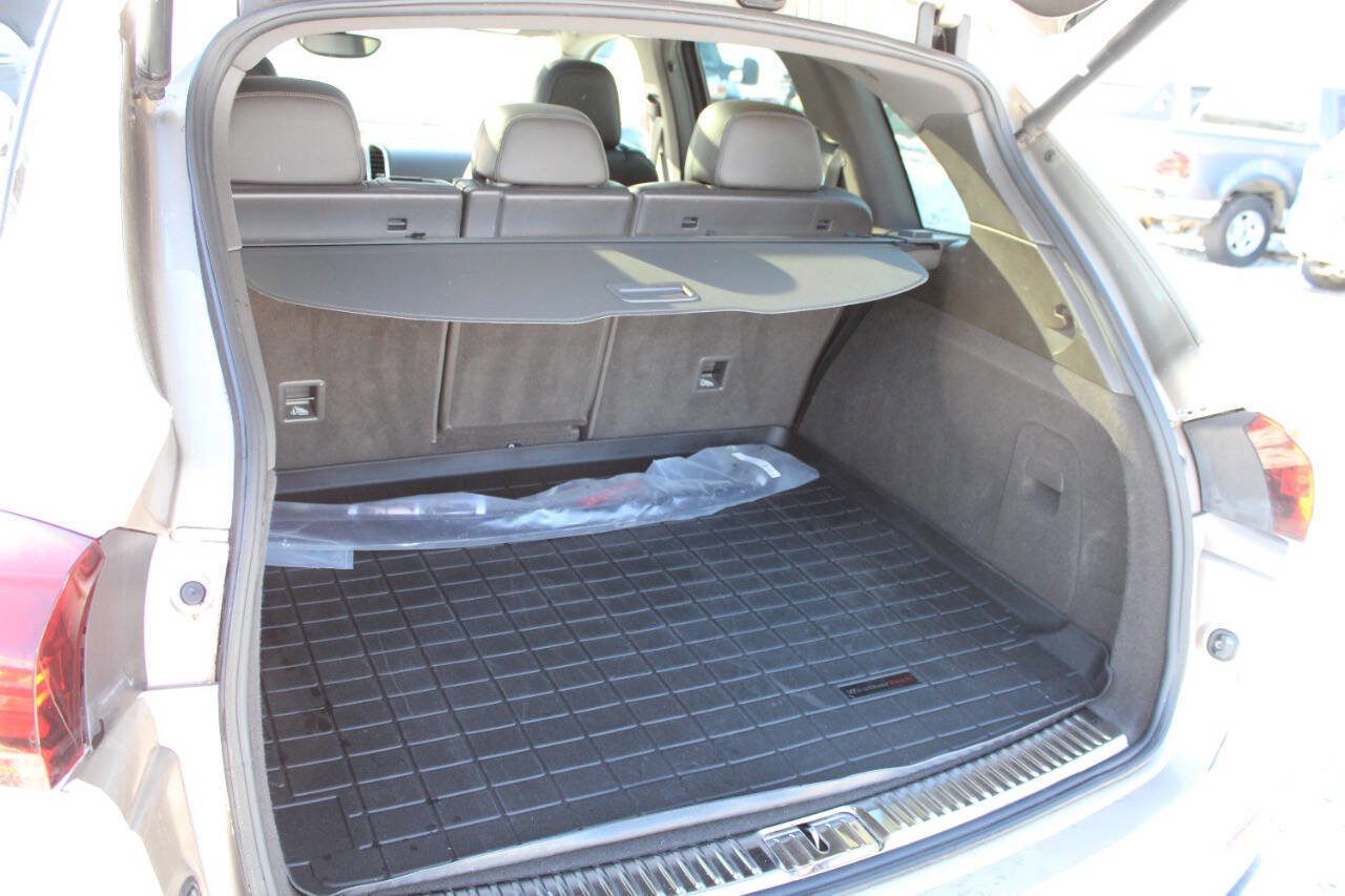 Used 2016 Porsche Cayenne Base AWD 4dr SUV image 27