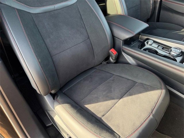 Used 2025 Ford Explorer ST w/ Sun And Sound Package image 17