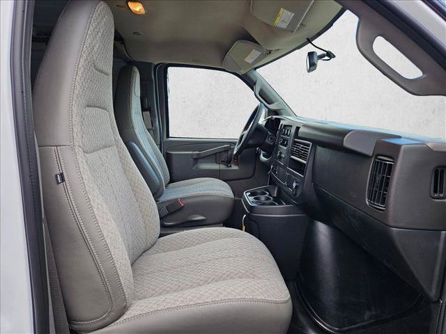 New 2026 Chevrolet Express 2500 Extended w/ Driver Convenience Package RWD image 17