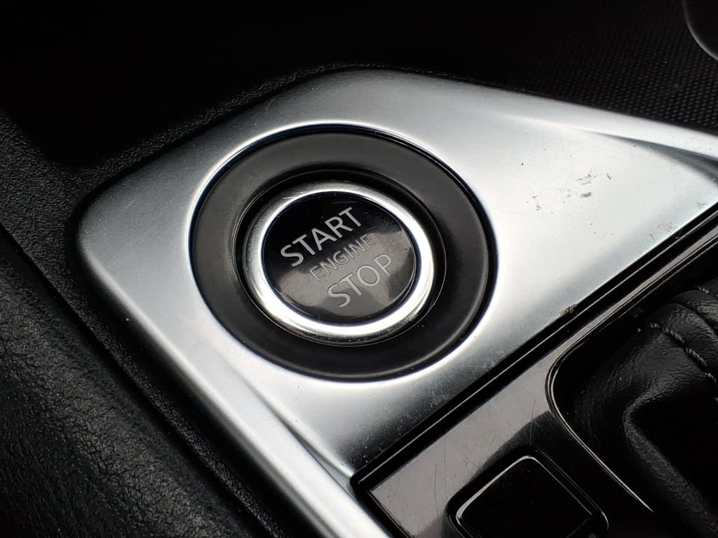 Used 2020 Nissan Sentra SV w/ Lighting Package image 14