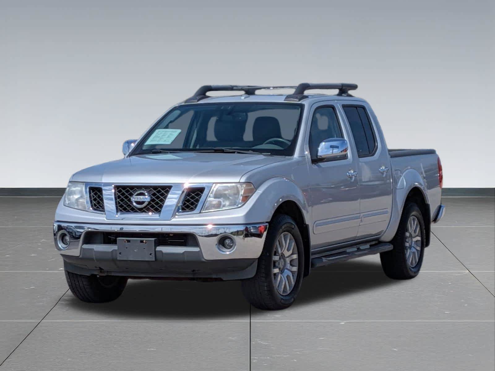 Used 2012 Nissan Frontier SL w/ Moonroof Pkg AWD/4WD image 9