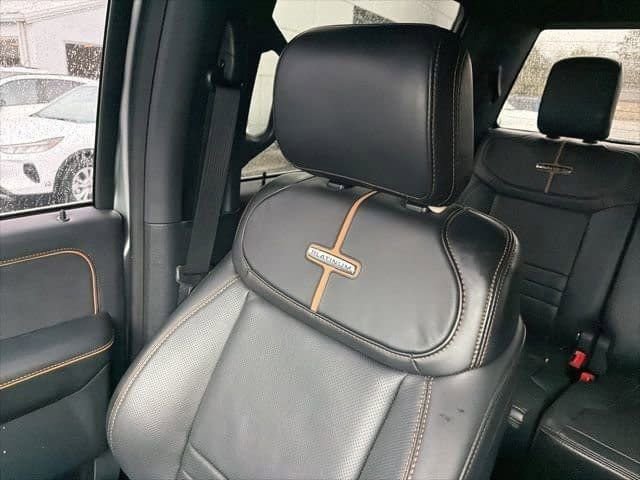 Used 2024 Ford F250 Platinum w/ Tremor Off-Road Package image 28