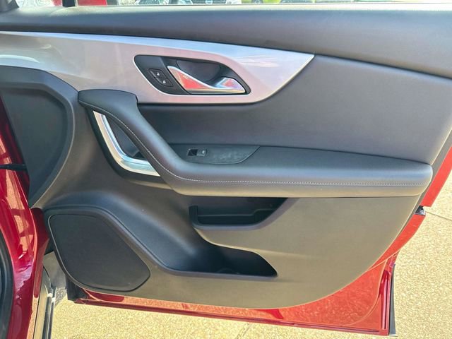 Used 2022 Chevrolet Blazer LT image 17