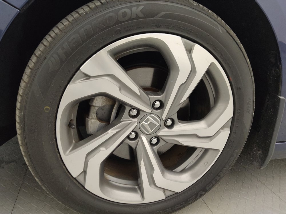 Used 2018 Honda Accord EX image 31