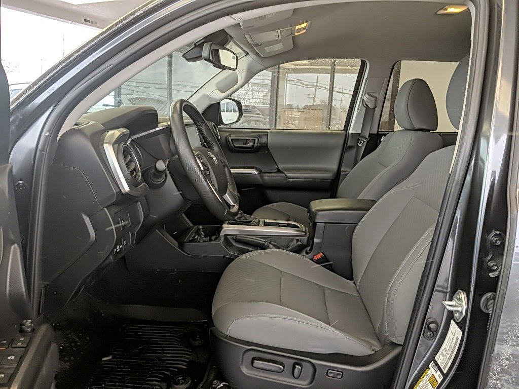 Used 2023 Toyota Tacoma SR5 image 11