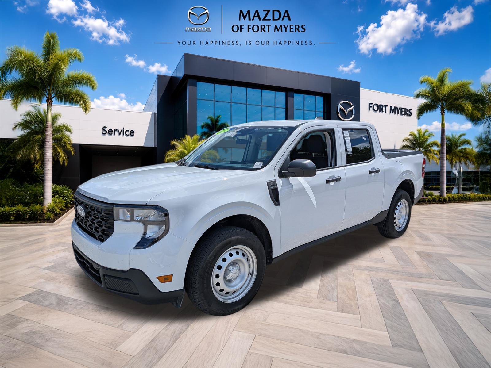 Used 2025 Ford Maverick XL w/ Equipment Group 102A AWD/4WD image 8