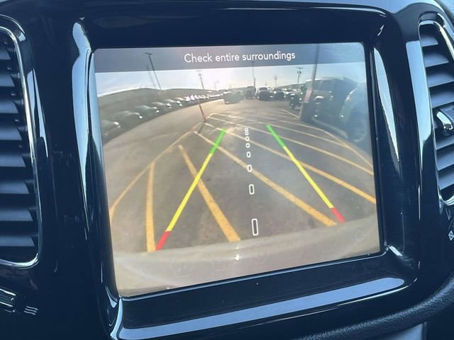 Used 2021 Jeep Compass Limited image 29