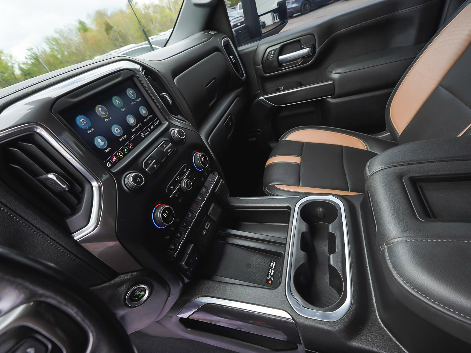 Used 2021 Chevrolet Silverado 2500 LTZ w/ Carhartt Edition AWD/4WD image 25
