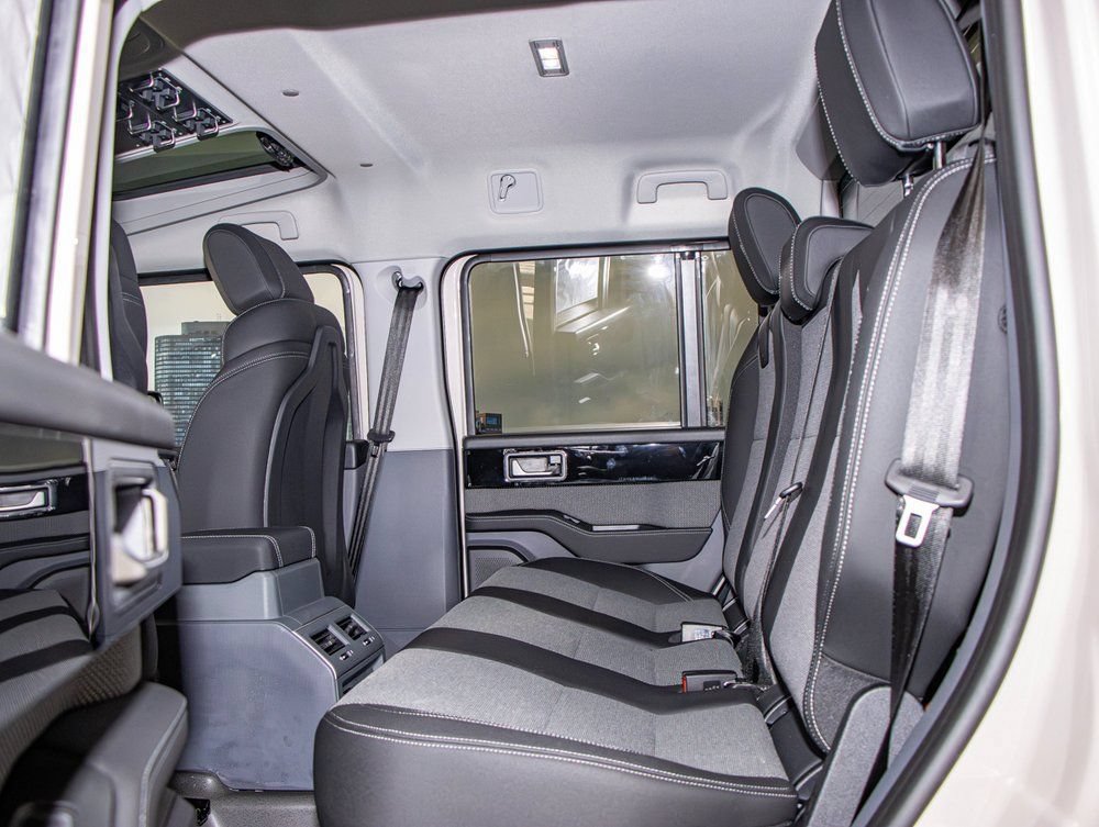 Used 2024 INEOS Grenadier Quartermaster AWD/4WD image 22